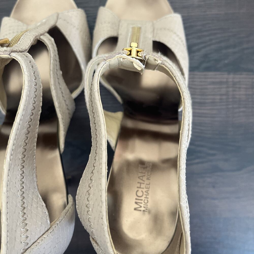 Michael Kors Womens Beige Leather Front Zip Strappy Stiletto Heels Size 8M - Picture 5 of 10